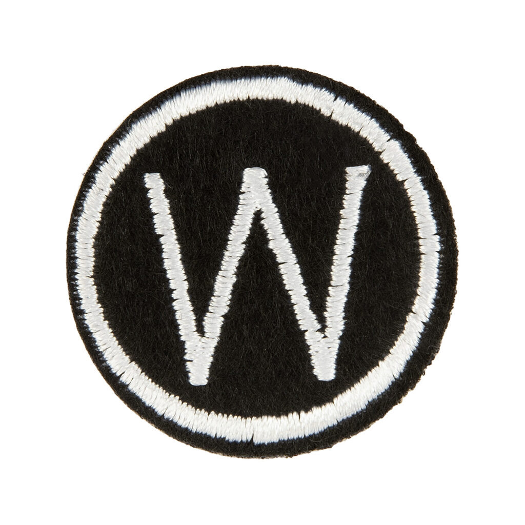 Термоаппликация 3*3см "W"